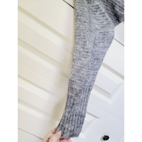 Love Change M Sweater Gray Turtleneck Silver Beading Long Sleeve Crop Wool Blend - Picture 3 of 6